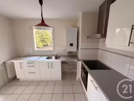 location appartement 3 pièces 67m² metz 57070