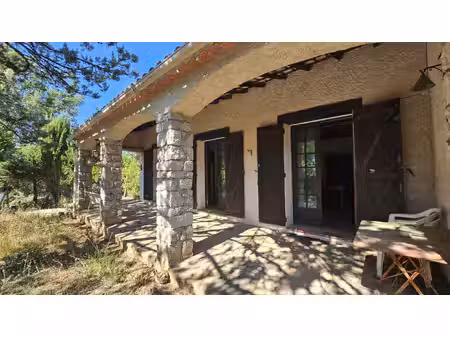 villa a renover - 70m2 garage 22m2 et terrain 1300m2