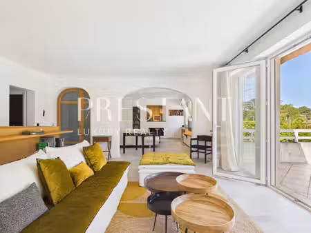 exclusivité - chiberta  vaste maison rénovée sur un grand terrain arboré et paysager avec.