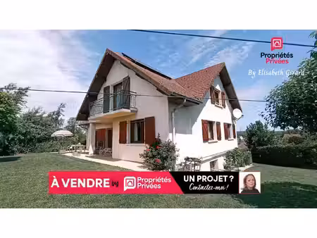 proche recologne 25-belle maison familiale 193 m2 habitables avec grand sous-sol complet. 