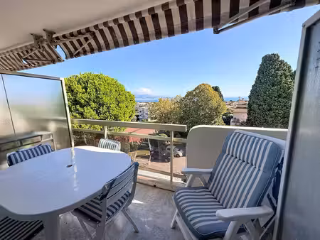 antibes 2 pièces 59 m2 vue mer piscine et tennis