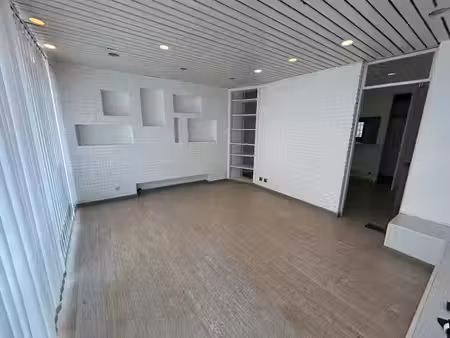 location locaux professionnels 0 pièces 39.14 m² à vallauris (06220)  500 €