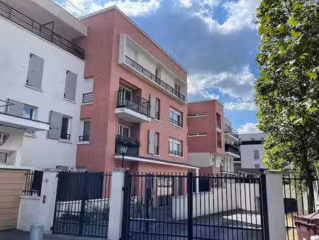 location appartement 2 pièces 43.43 m² à vaires-sur-marne (77360)  932 €
