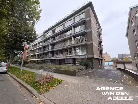 ruim 3-slaapkamerappartement met ideale ligging in brugge
