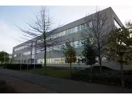 luchthavenlaan 4: kantoorgebouw vanaf 437m²