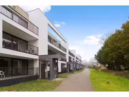 appartement te koop in bassevelde met 2 slaapkamers