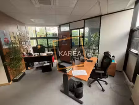 location local professionnel 256m² champigny sur marne 94500