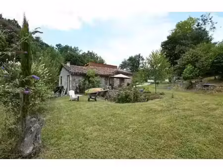 ancien moulin rénové sur 1 ha en vallée du salat