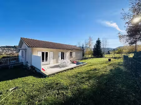 pavillon de 2007 de plain-pied  300m du centre ville 09200