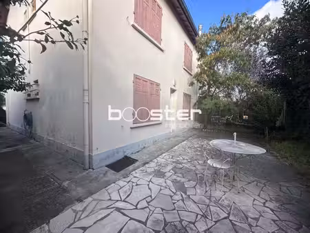 maison avec jardin et garage proche futur métro