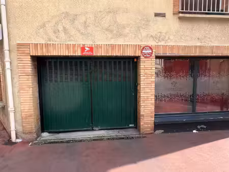 garage box fermé & sécurisé - hyper centre toulouse