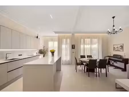 bel appartement 3 pièces entièrement rénové – quartier des musiciens/carre d'or