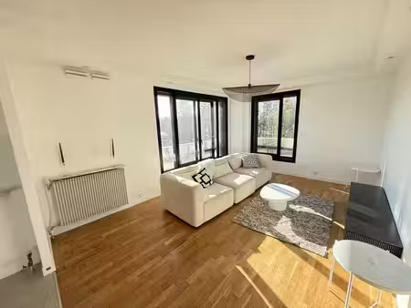 appartement de 3 pièces de luxe en location à suresnes  île-de-france