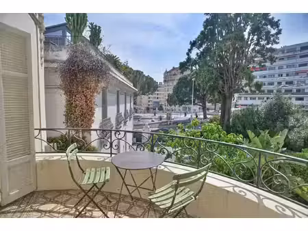 cannes centre — un rare joyau belle époque