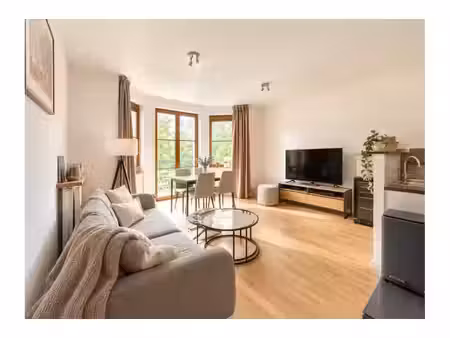 appartement à vendre avec terrasse et jardin   auderghem (vbe82042)