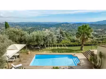 villa de plain-pied avec vue panoramique au tignet
