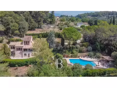 à 5 mn de valbonne village - villa familiale au calme