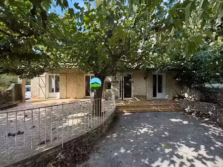 vente maison 5 pièces 174 m² à carpentras (84200)  345 000 €