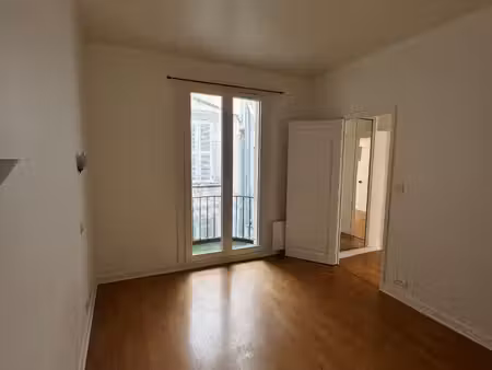 location appartement 3 pièces  97.57m²  la rochelle