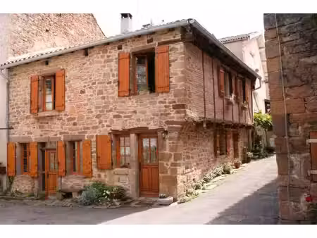 maison ancienne avec colombages