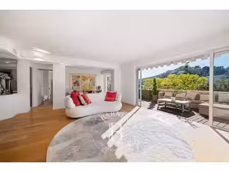 sous offre - villefranche-sur-mer — élégant duplex avec vue panoramique dégagée