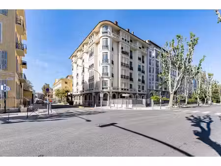 appartement duplex balcon carabacel