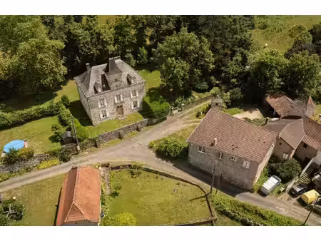 superbe manoir et corps de ferme sur 3 ha