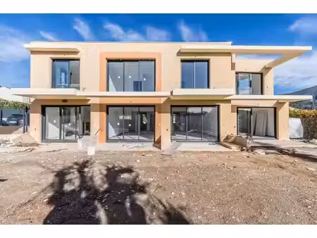 immeuble en monopropriete - tres bonne rentabilite