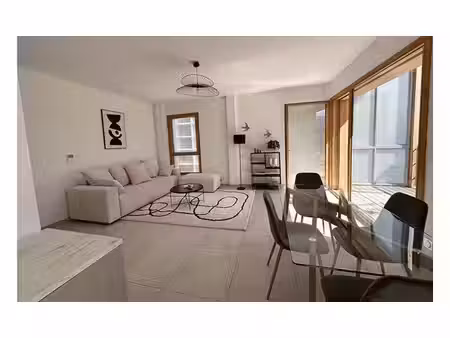 appartement de prestige de 78 m2 en vente ferney-voltaire  france