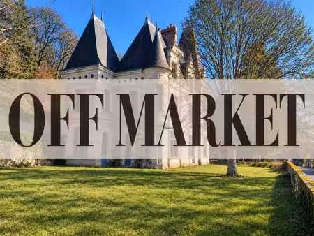 chÂteau de caractère aux portes d'amboise – charme  histoire et authenticité