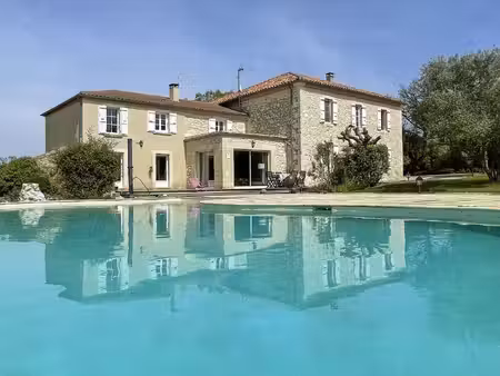 maison de famille au cœur de la campagne gersoise