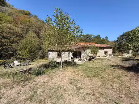 ancien moulin réhabilité en habitation