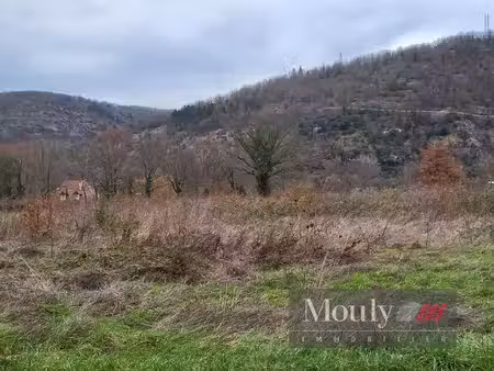 terrain 5700 m2