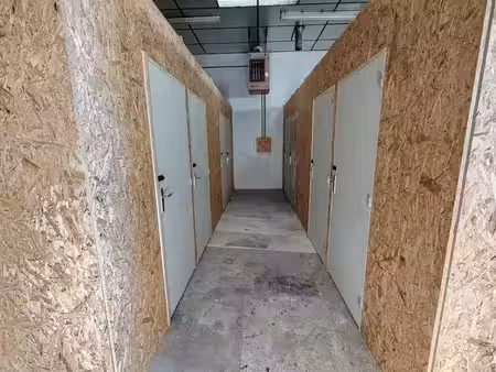 box de stockage à louer