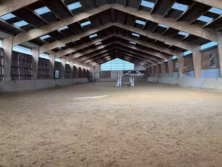 centre équestre opérationnel – 15 ha à proximité de nantes
