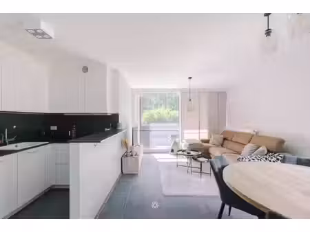 appartement te koop in oostakker met 2 slaapkamers