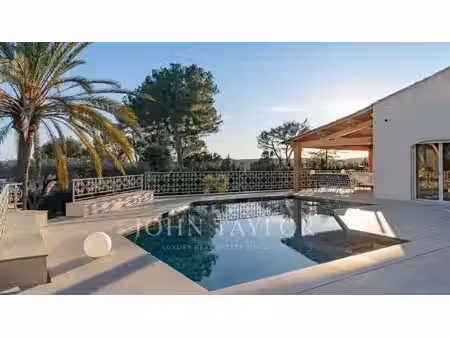 biot - magnifique villa dans un domaine prestigieux