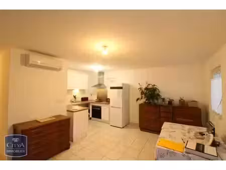location appartement 3 pièces 63m² pertuis 84120