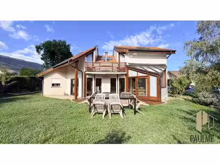 villa individuelle 4 chambres + studio