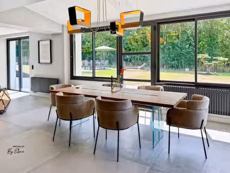 villa d'architecte rénovée–20 min de paris-face au parc du château–prestations haut de...