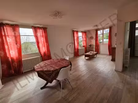 maison 3 niveaux terrain