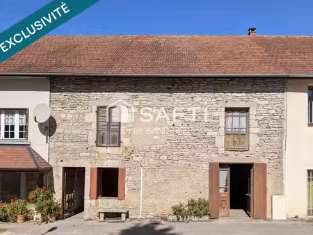 maison ancienne en pierre de 120 m² au sol à réhabiliter