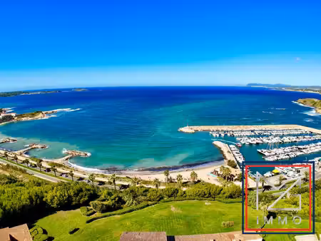 la coudouliere  t2 plages et commerce a pied  ascenseur