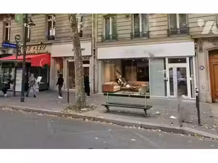 vente locaux professionnels à paris 7ème (75007)  3 890 000 €