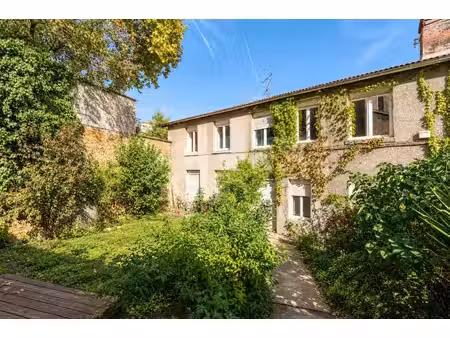 pentes de la croix rousse - lumineux 3 pièces 68m² - avec extérieur