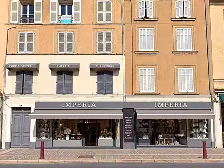 a vendre en exclusivite ! immeuble vidauban- emplacement n°1 - local commercial - 3..