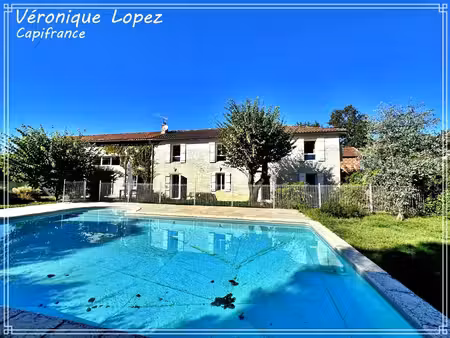 feugarolles  belle longère en pierre rénovée de 289m² habitables avec jardin  piscine  ate