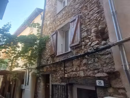 immeuble de rapport 2 appartements studio et t4