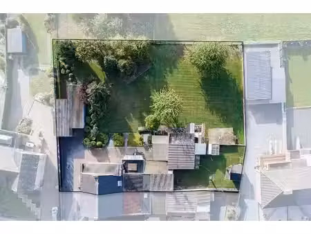 achtergelegen woning met mogelijkheden op ruim  rustig en...