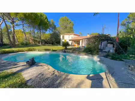 maison individuelle de 5 pièces - hauteurs de fayence